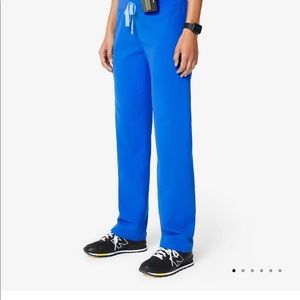 FIGS Livingstone Basic Scrubs, Royal Blue, Small, Petite